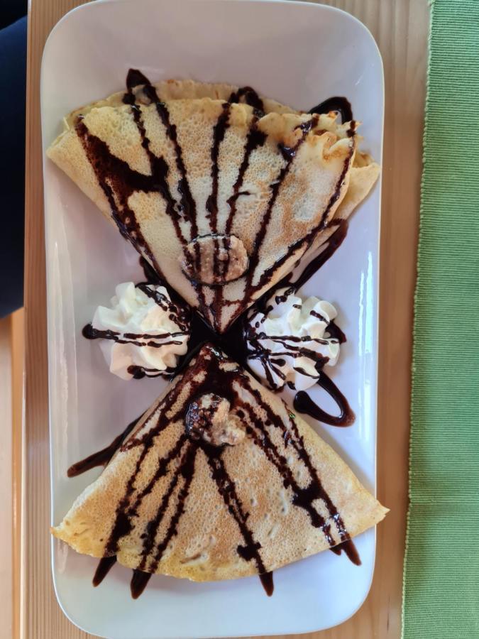 Restoran I Sobe Savic Bed & Breakfast Krnjak Ngoại thất bức ảnh